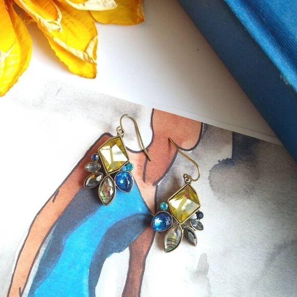 Blue Rhinestone Crystal Flower Vintage Gold Hook Statement Earrings - Picture 5 of 7